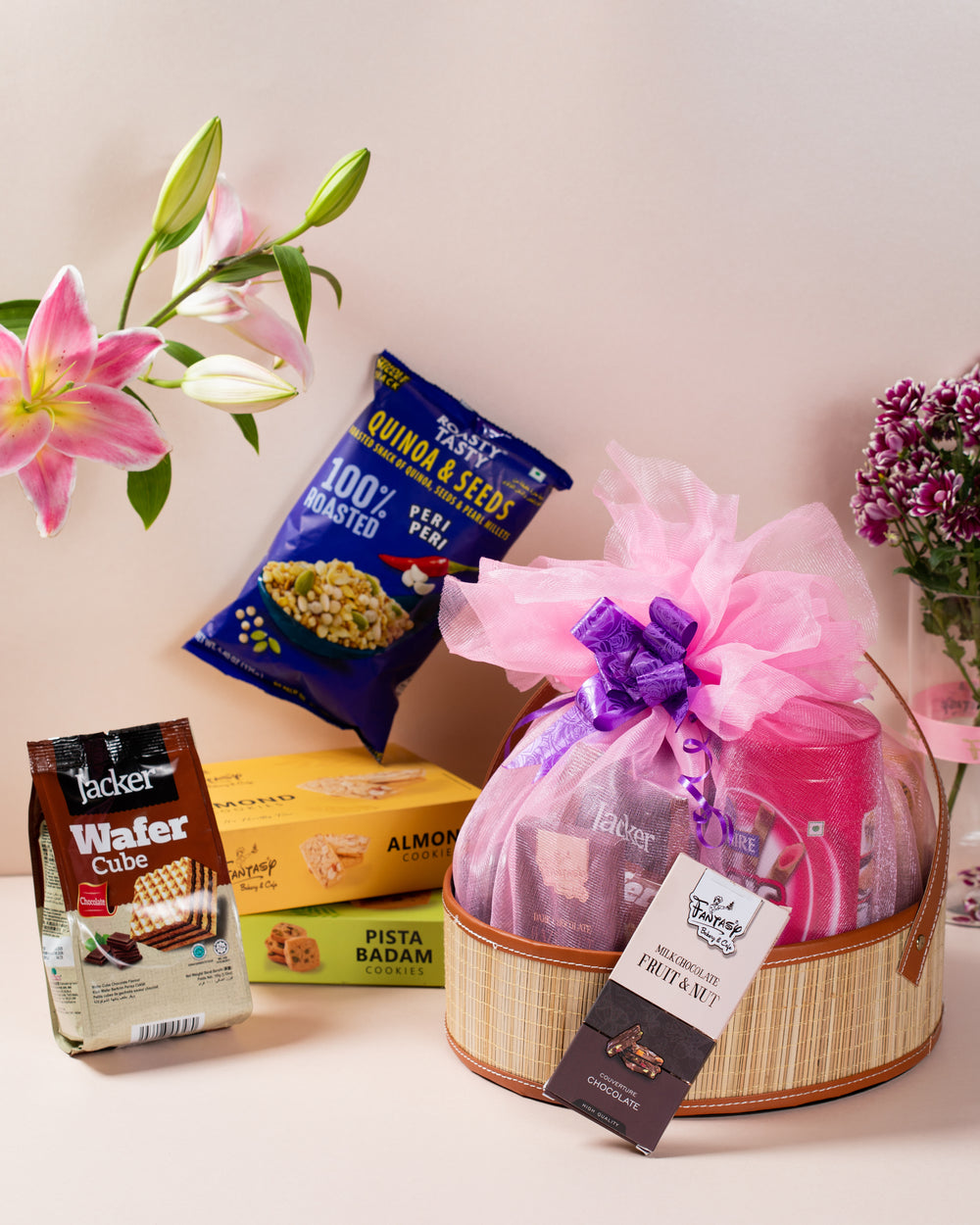 Premium Gourmet Hamper with Wafer Cubes & Assorted Cookies