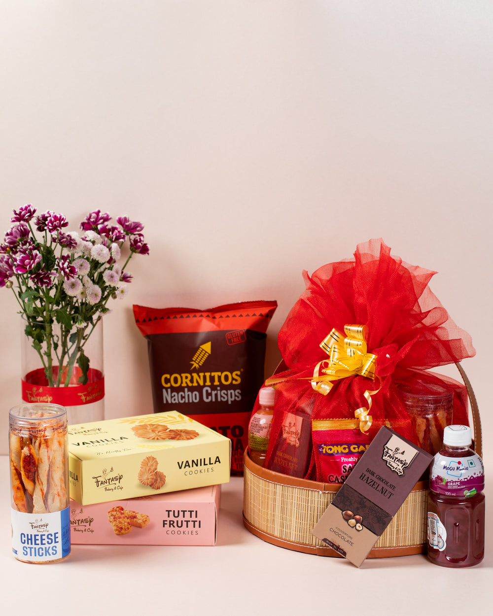 Premium Gift Hamper with Nacho Crisps, Cheese Sticks & Assorted Treats