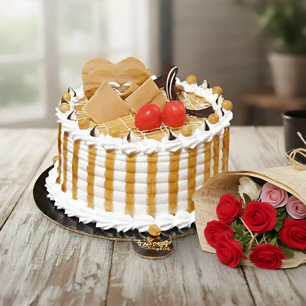 Love Scotch Cake with Red Roses Bouquet