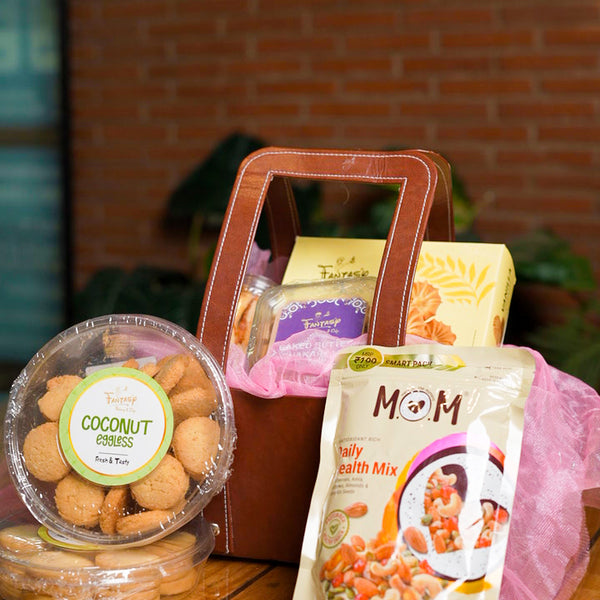 Coconut Biscuits, Cookies & Chocolate Gift Hamper
